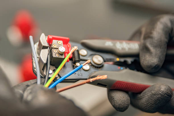 Best Ceiling Fan Installation Electrician  in Guthrie, KY